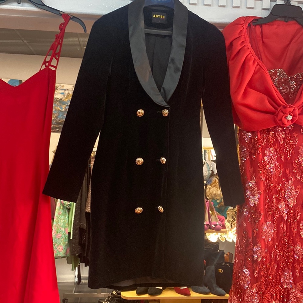 Abyss by Abby Black Velvet Blazer Dress